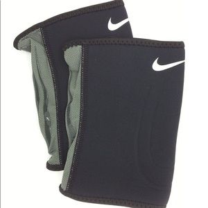 Vented Neoprene Sleeves